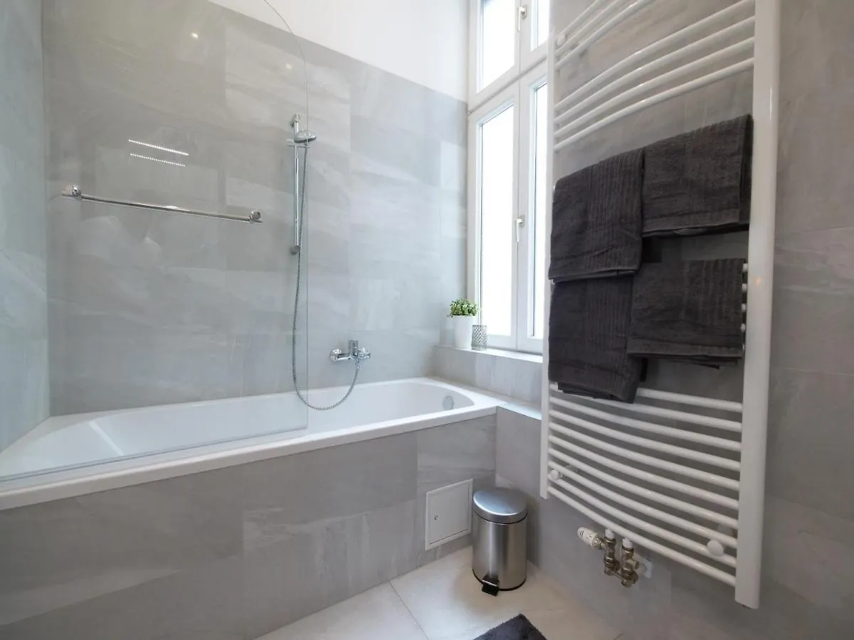 Stylish City Center Apartment Vienna Austria