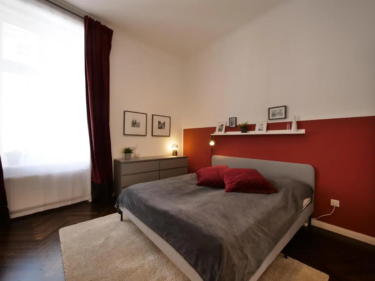 Stylish City Center Apartment Vienna Austria